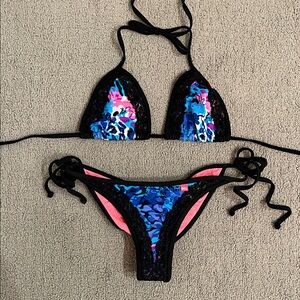 🩷 DOLL Swimwear Sexy Blue Pink Black Design Triangle String Bikini Size Small